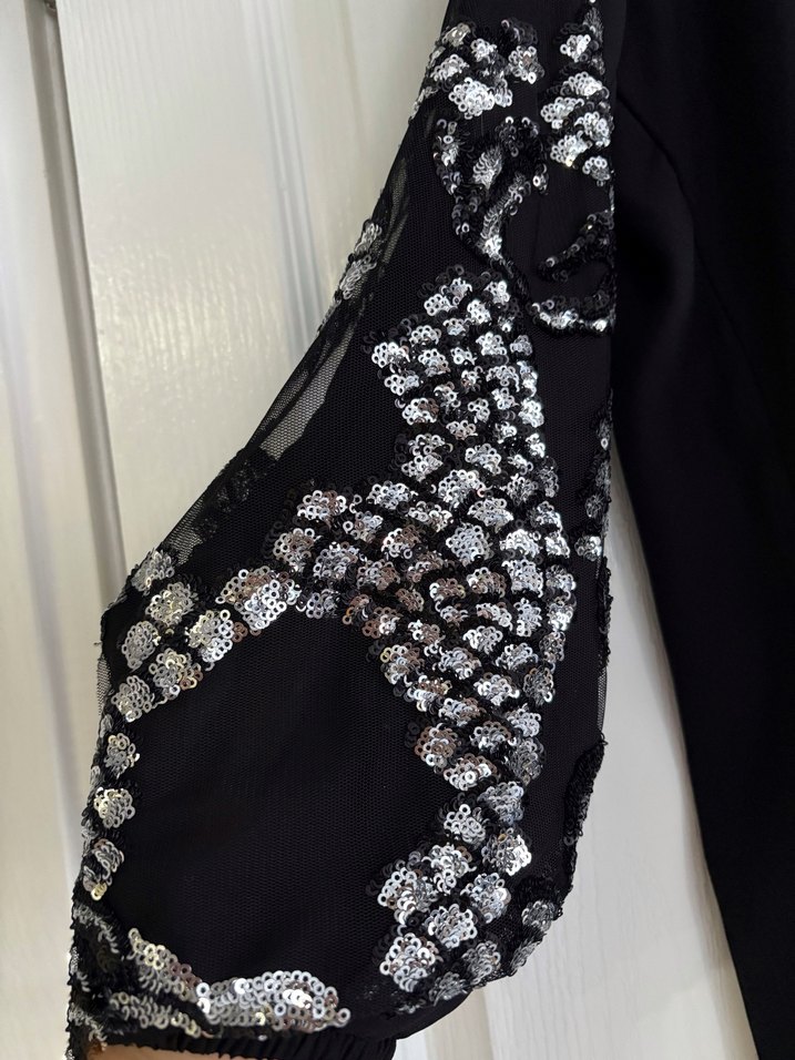 Nakışlı Siyah Uzun Kollu Tunik - Görsel 2