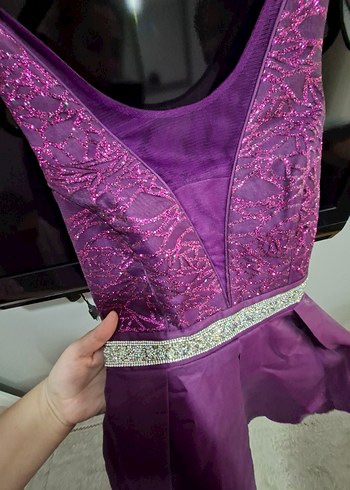 Mor İşlemeli V Yaka Midi Abiye - Görsel 2