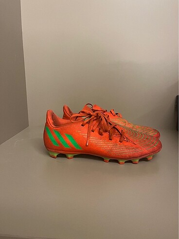 Adidas predator(predatör) erkek krampon