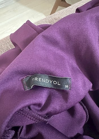 Trendyolmilla elbise Mor Mini V Yaka Kemerli Kadın Elbise - Görsel 7