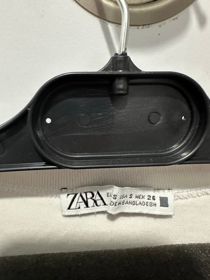 Zara Beyaz Pamuklu Kadın Kısa Kollu Tişört - Görsel 4