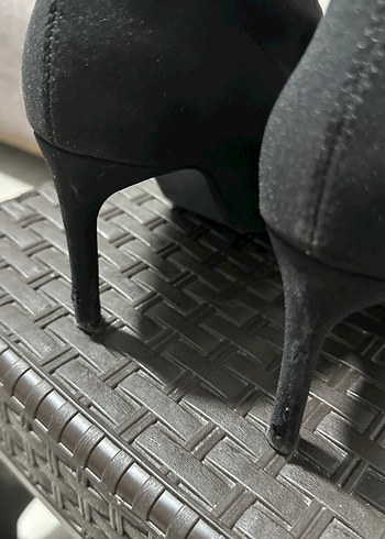 BershkaSiyah Süet Topuklu Streç Bilekte Bot - Görsel 8