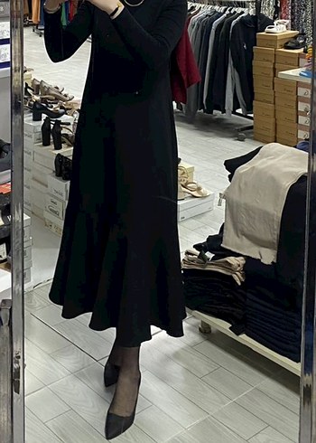 Zara Uzun Siyah Dökümlü Kadın jile