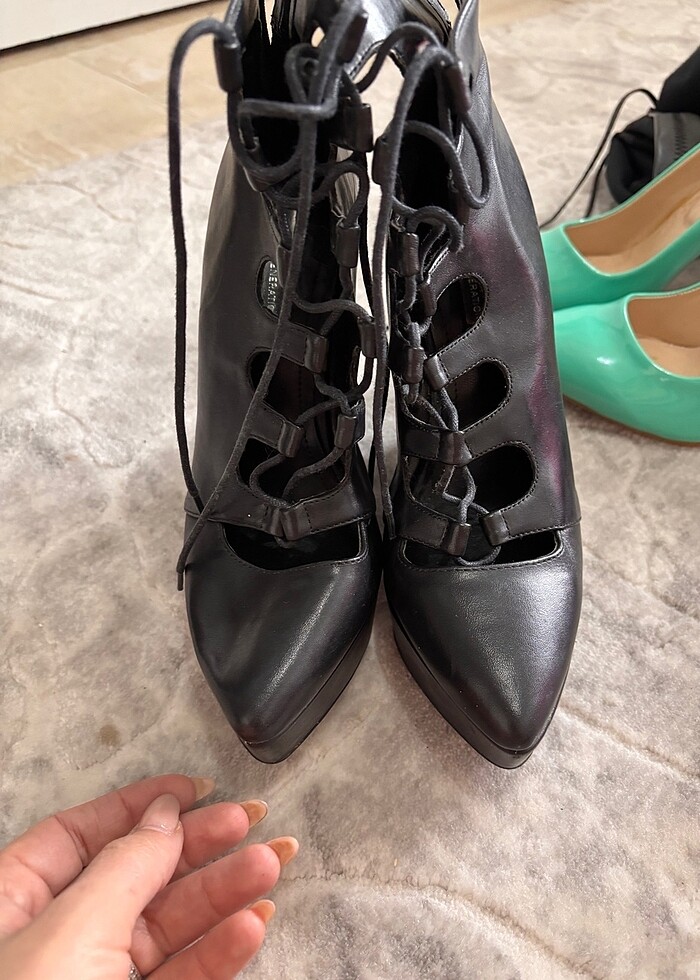 Topuklu ayakkabı - Görsel 3