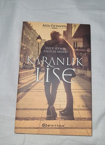 Karanlık Lise 1 /Alya Öztanyel