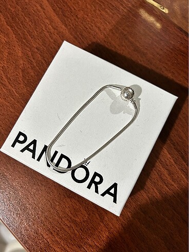 Pandora esens Bileklik