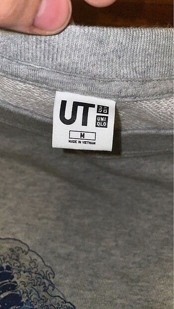m Beden Uniqlo sweatshirt