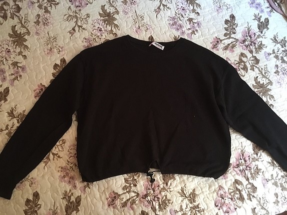 Siyah kısa beli lastikli sweat