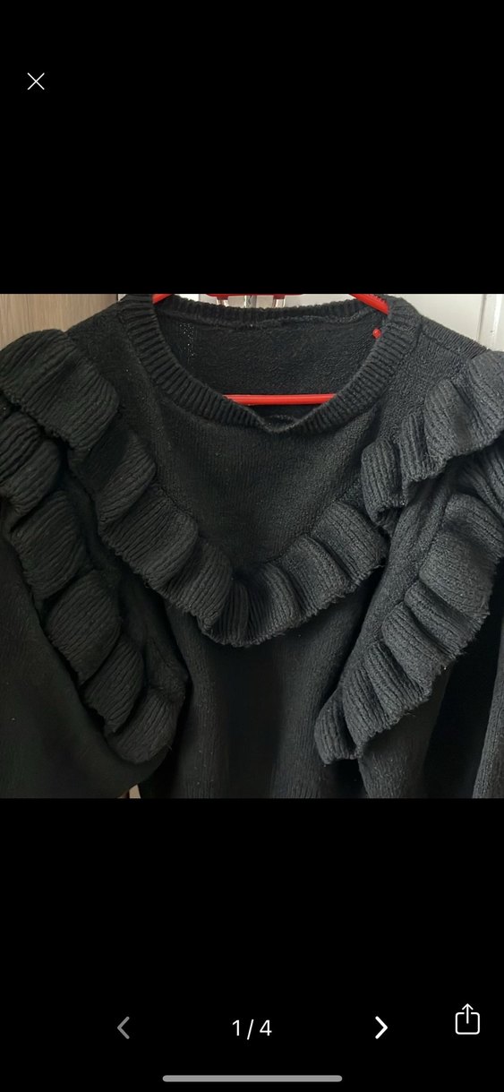 Fırfırlı Siyah Kısa Triko Kazak - Görsel 3