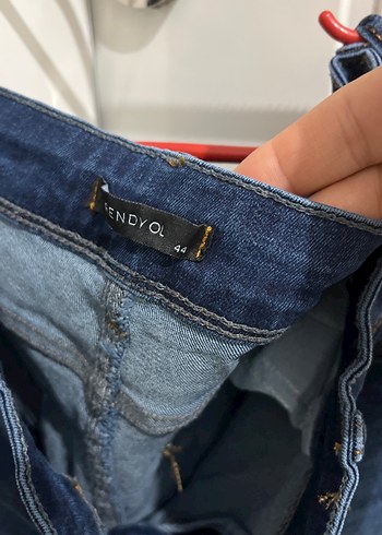 Kadın Mavi Kot Pantolon - Görsel 2