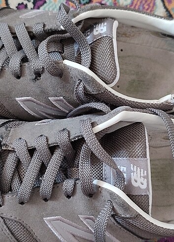 New Balance 39
