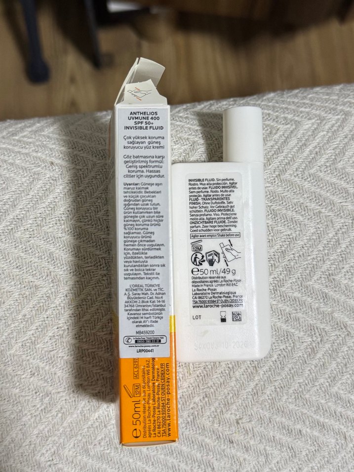 La Roche Posay Anthelios UVmune400 SPF50+ Yüz Güneş Kremi 50 ml - Görsel 3