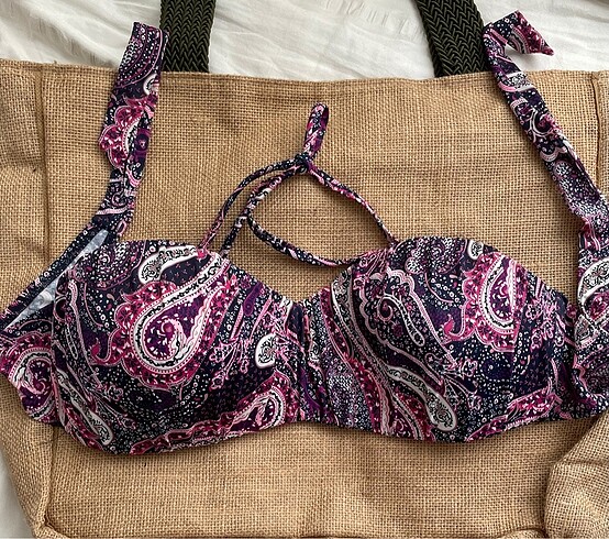 44 Beden çeşitli Renk Penti Bikini