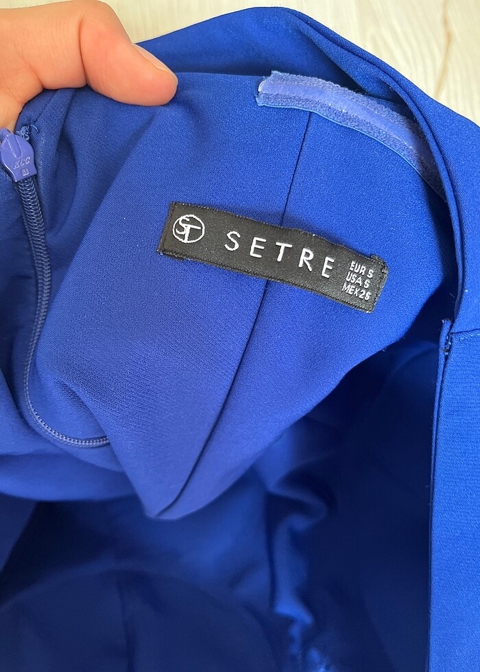 saks mavisi tek omuz elbise - Görsel 4