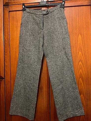 Gri kırçıllı pantolon