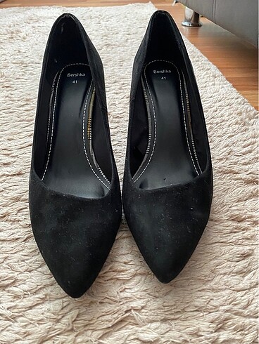 Bershka stiletto siyah