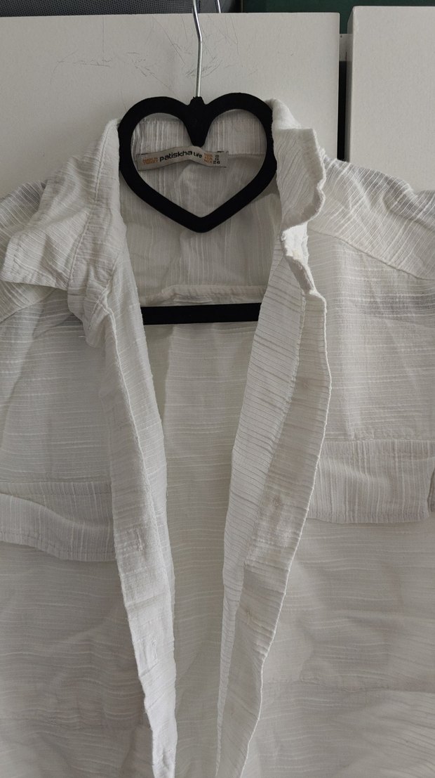 Düğmeli Beyaz Keten Kadın Gömlek - Görsel 3