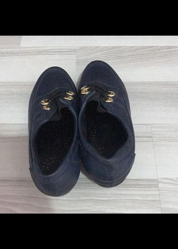 Düğmeli Lacivert Kadın Dolgu Topuk Ayakkabı - Görsel 2