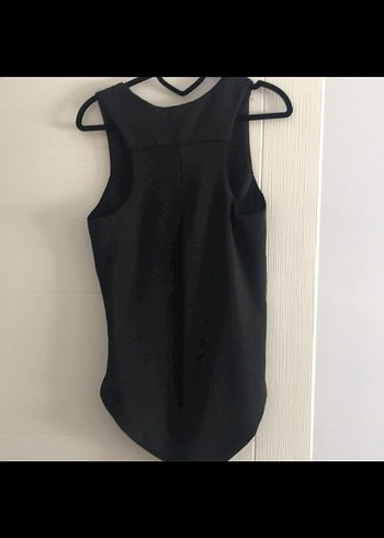 Siyah Drapeli V-Yaka Kolsuz Kadın yelek - Görsel 4