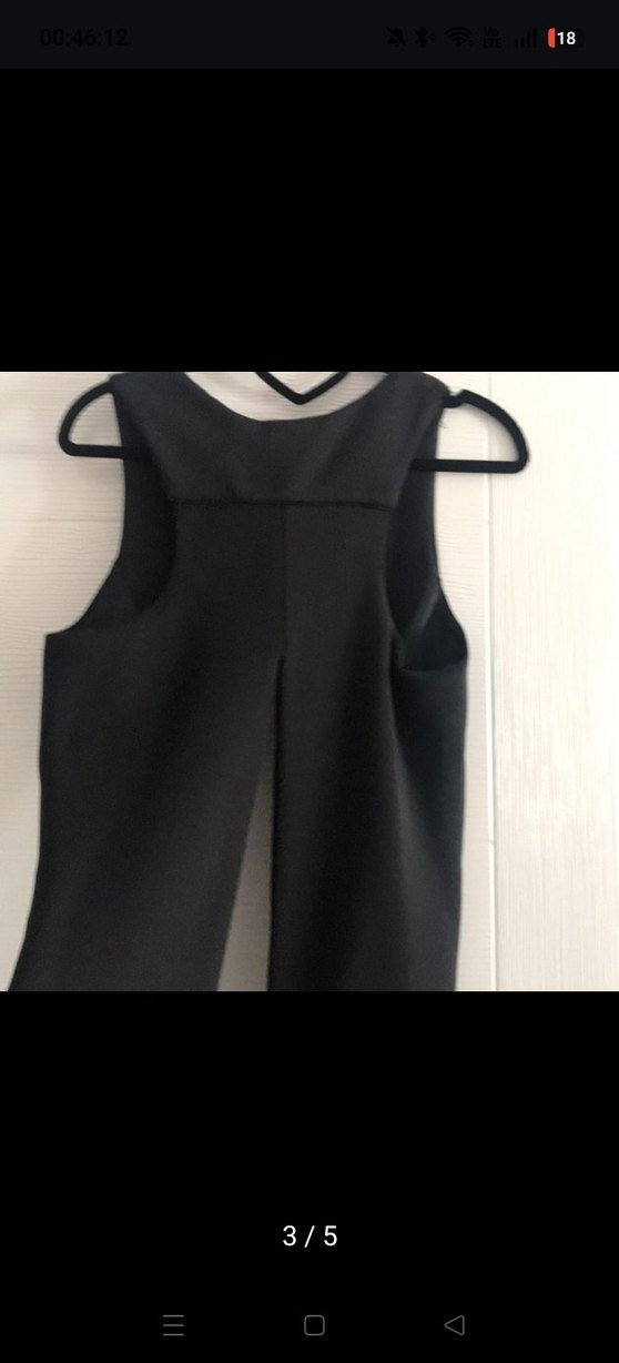 Siyah Drapeli V-Yaka Kolsuz Kadın yelek - Görsel 3