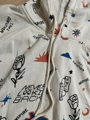 l Beden Sweatshirt