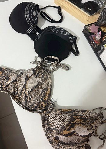 Bikini üstü