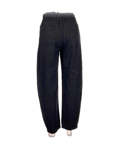 34 Beden Bershka Jean / Kot %70 İndirimli.