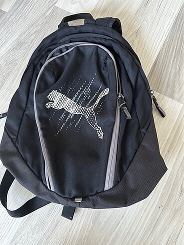 Puma orjinal sırt çantası