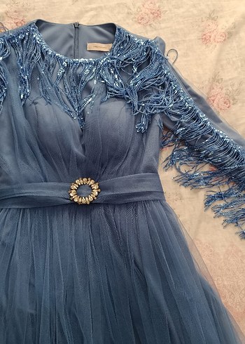 Mavi İşlemeli Uzun Abiye Elbise - Görsel 9