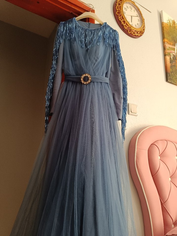 Mavi İşlemeli Uzun Abiye Elbise - Görsel 3