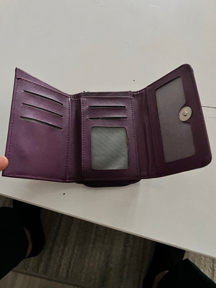 Mor Deri Fermuarlı Kadın Cüzdanı - Görsel 2