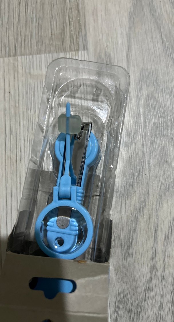 Mavi Büyüteçli Tırnak Makası - Görsel 3