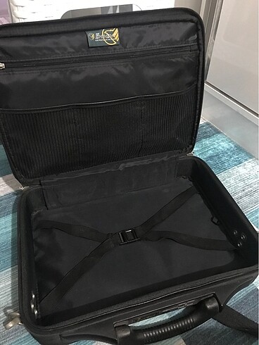  Beden Eminent orjinal laptop çantası 42/30 cm