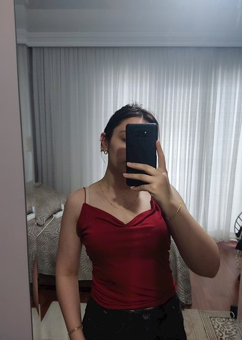 Koyu Kırmızı İnce Askılı Bluz