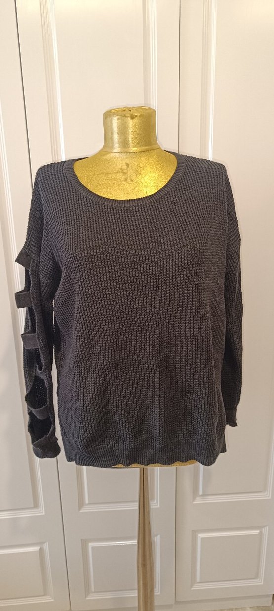 Siyah Örgü Gotik Kadın Kazak - Görsel 3