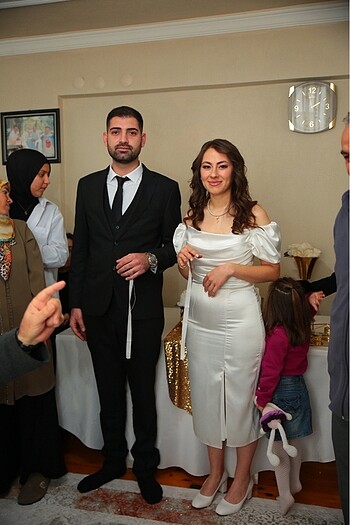 l Beden #beyaz #nişan #nikah