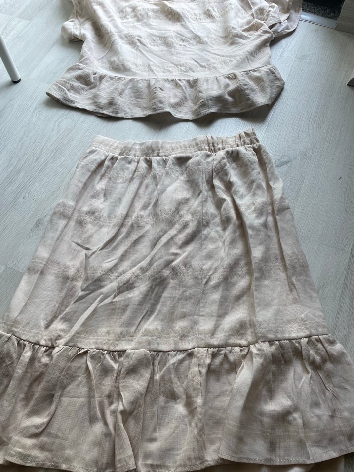 Bej Renkli Uzun Etek Bluz Takım - Görsel 3