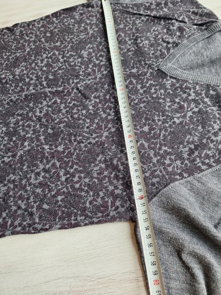 Gri V Yakalı Erkek Triko Kazak - Görsel 3