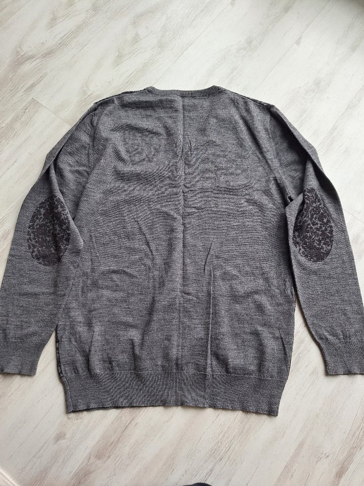 Gri V Yakalı Erkek Triko Kazak - Görsel 2