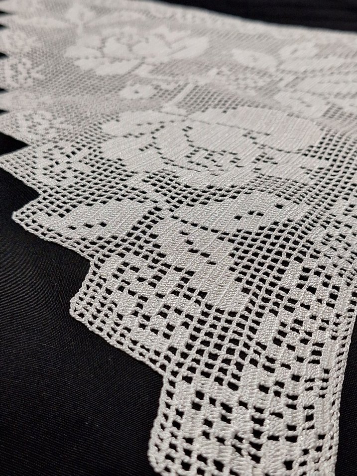 Naylon iple örülmüş bohça kenarı - Görsel 2