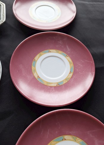 Çeşitli Desenli Porselen Tabaklar Seti - Görsel 6