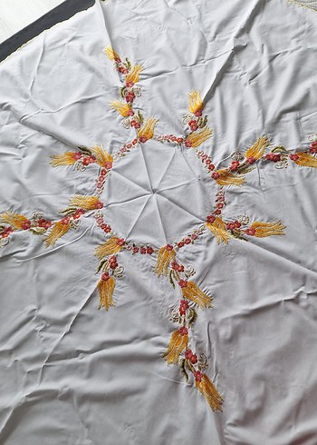 Nakışlı Bohem Renkli Beyaz Masa Örtüsü 1m.46cm - Görsel 5