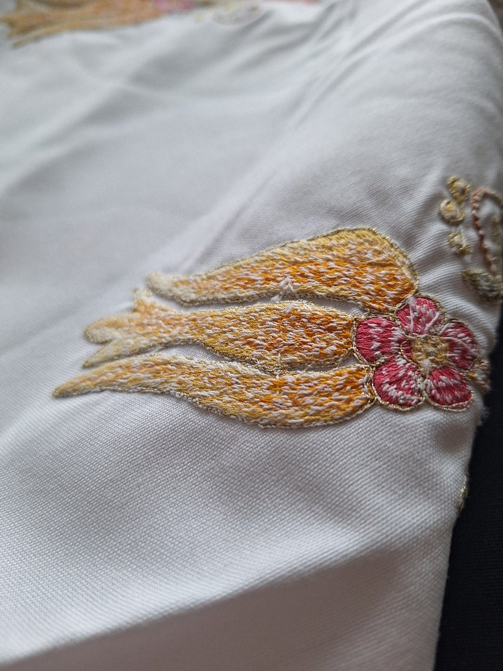 Nakışlı Bohem Renkli Beyaz Masa Örtüsü 1m.46cm - Görsel 3