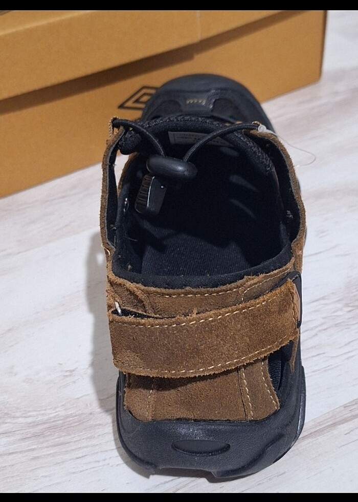 42 no Umbro erkek ayakkabı - Görsel 5