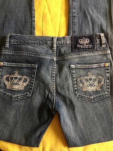 SATILDI ????Victoria Beckham Rock and Republic Jean