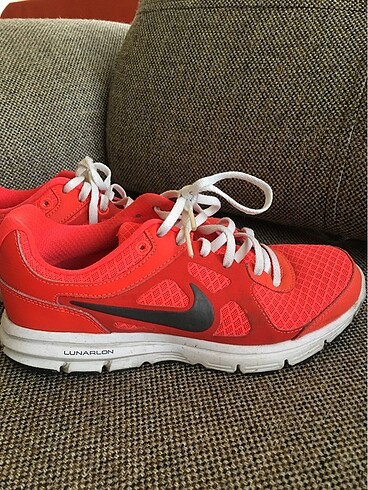 36 Beden Orijinal Nike Lunarlon Narçiçeği Yeni Spor Ayakkabı