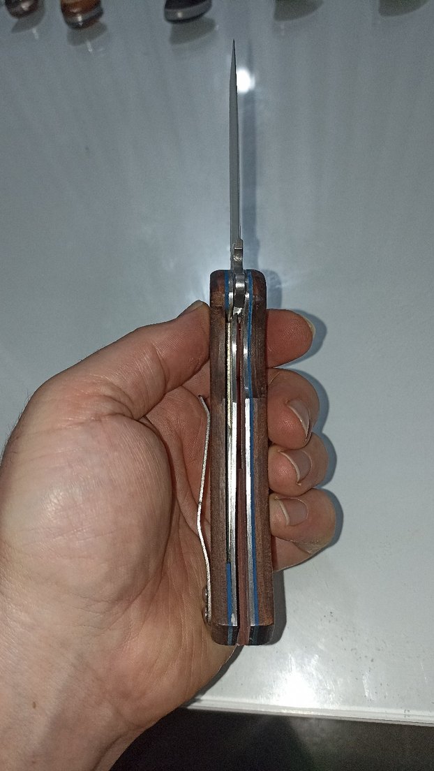 Kahverengi Saplı Katlanabilir D2 Çakı - Görsel 3