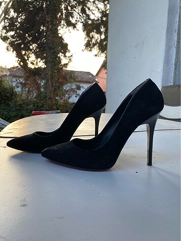 Siyah stiletto