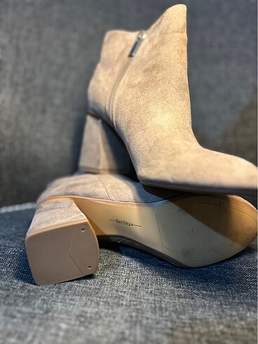 38 Beden Bershka topuklu bot