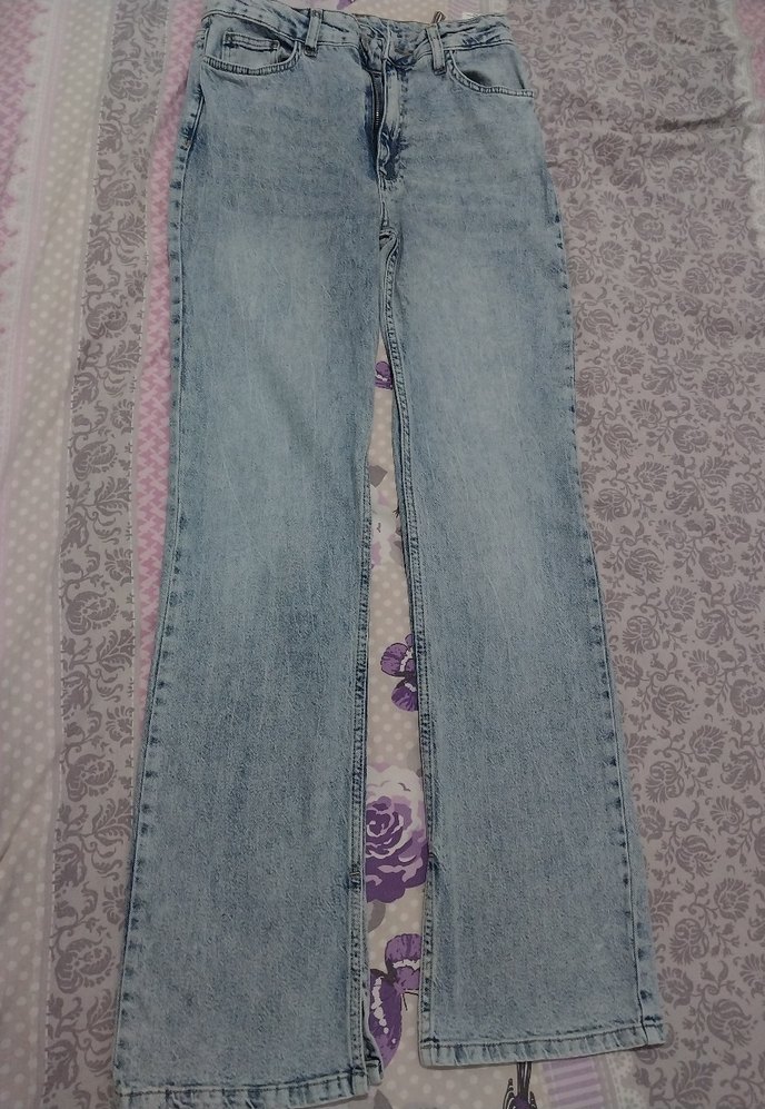 Paçası yırtmaçlı pantolon - Görsel 4